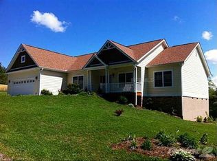 14 Emmas Way, Fletcher, NC 28732