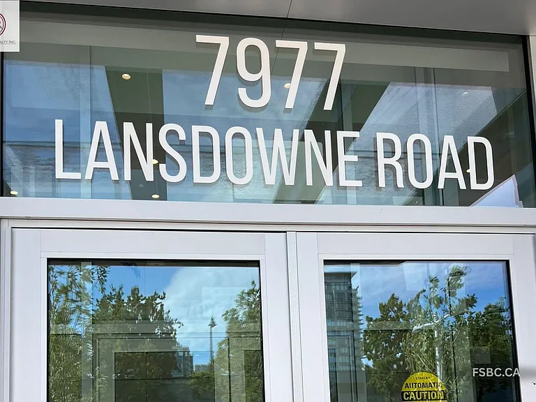 7977 Lansdowne Rd — Photo 3