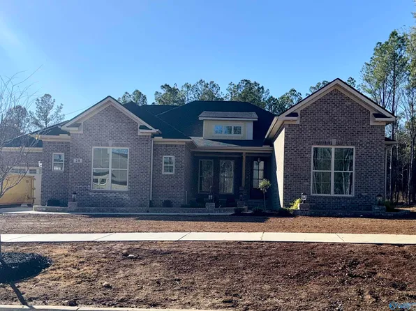 24 Bluff Crk, Huntsville, AL 35803