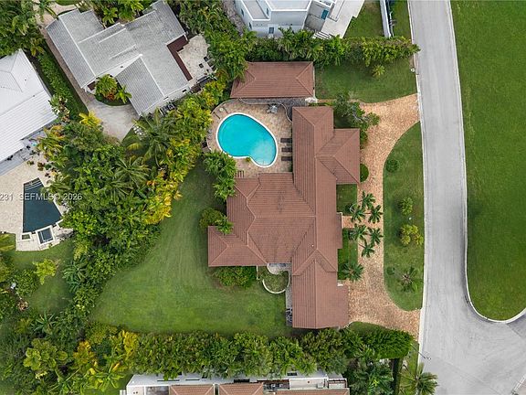 5th image of 145 Harbour Way