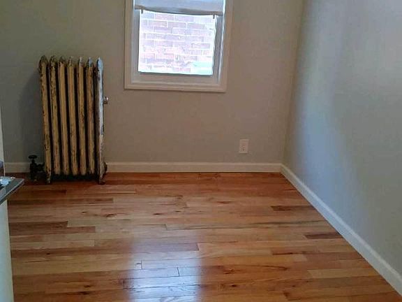 3rd image of 2352 E 13th St