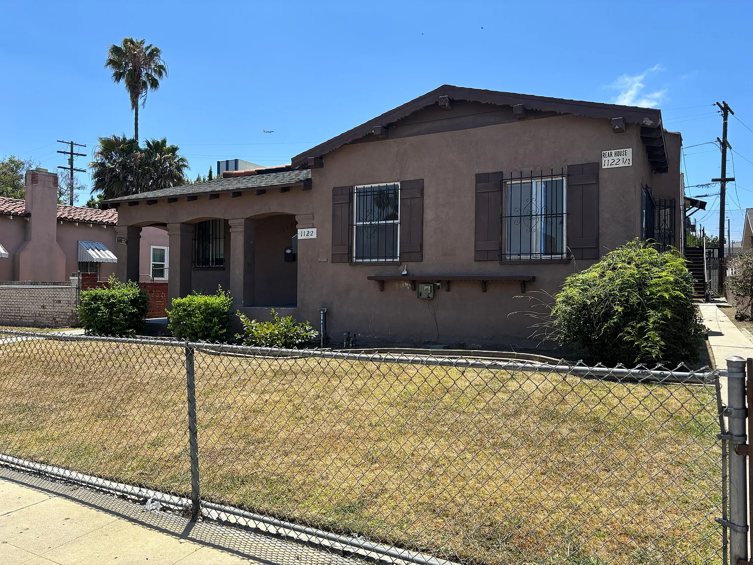 2 bed, $2,095 — Photo 1