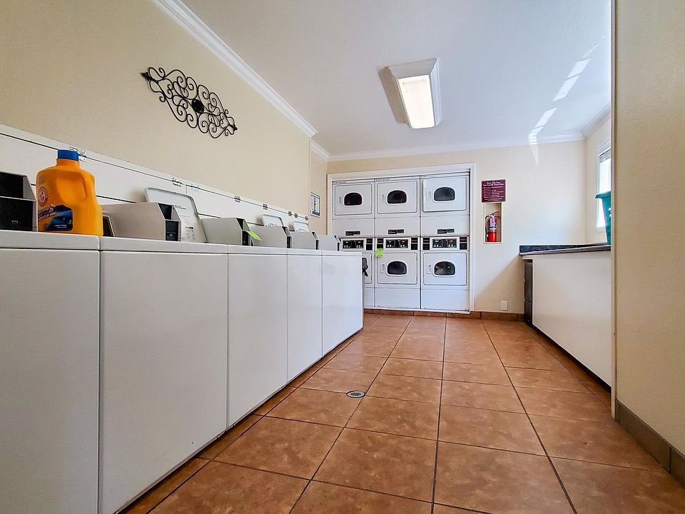 1st image of 120 Orchard Ave #183