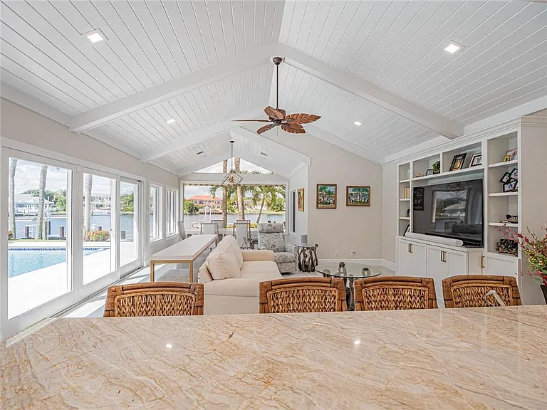 195 Spinnaker Dr — Photo 11