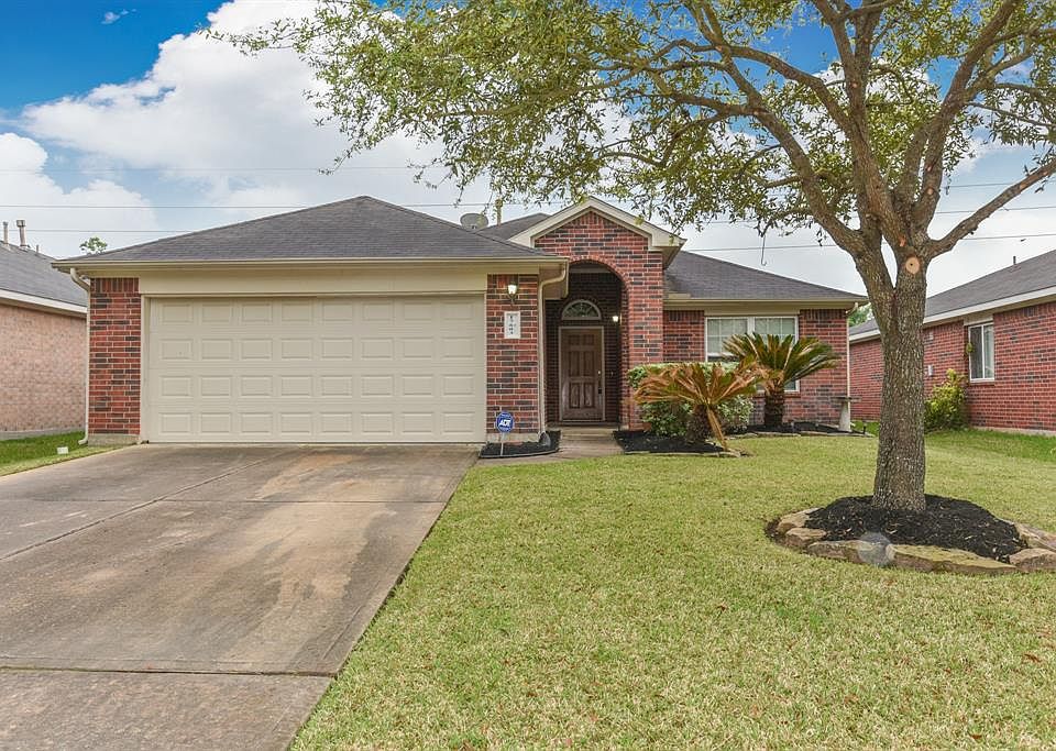 1st image of 17603 Thicket Hollow Ln