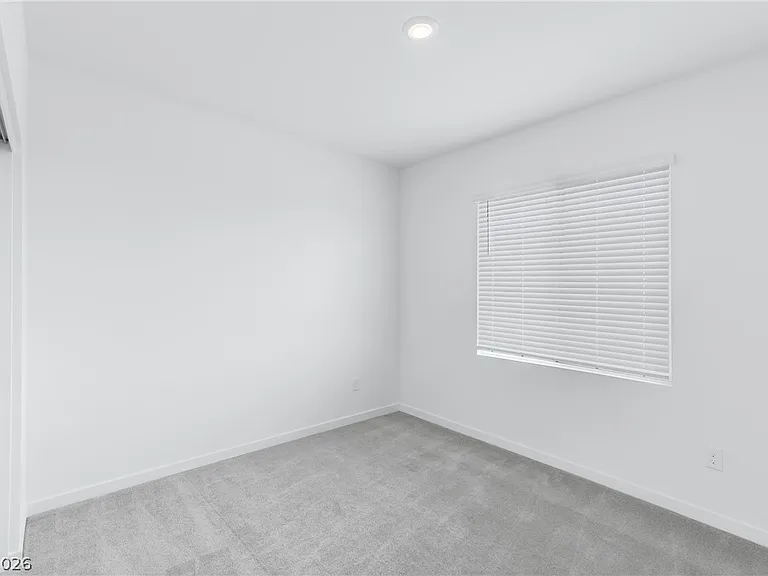 3380 Sunlight Grove Ln — Photo 25