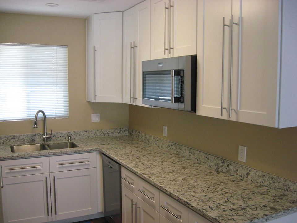 1st image of 1140 W Monterosa St #1138