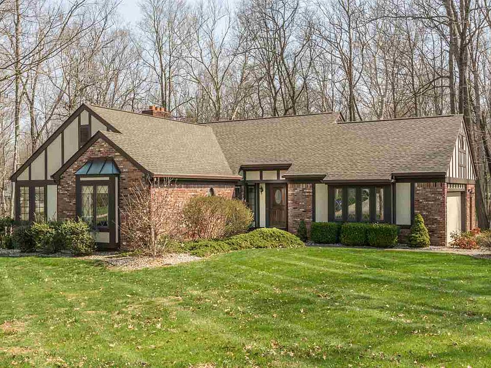 1st image of 1942 N Limestone Dr