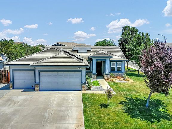 2nd image of 487 Vasto Dr