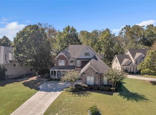 1611 Silvergrass Ln, Grayson, GA 30017