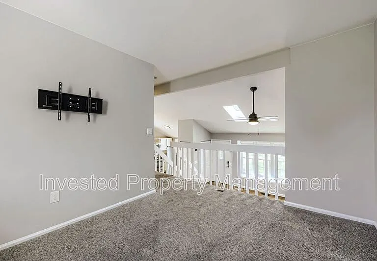 7650 S Steele St — Photo 6