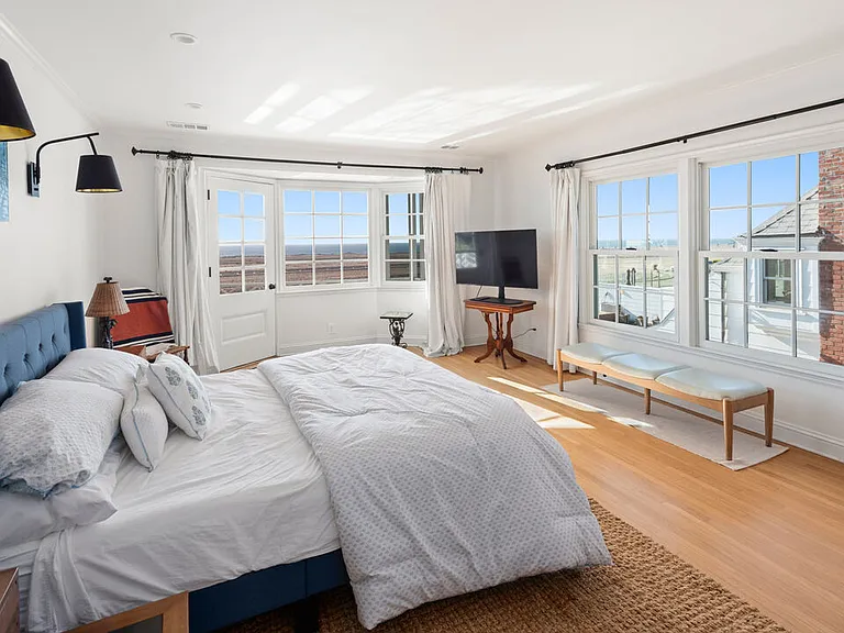 605 N Palisades Beach Rd — Photo 30