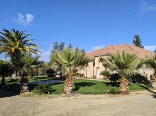 11550 S Henderson Rd, Caruthers, CA 93609