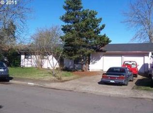 3790 Peppertree Dr, Eugene, OR 97402