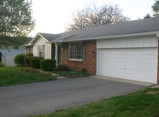 7434 Bridle Dr, Nashville, TN 37221
