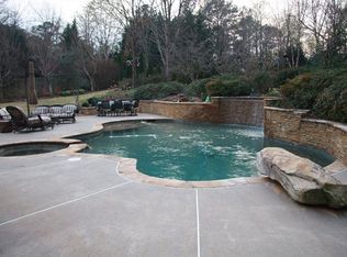 1918 Hedge Brooke Ct NW, Acworth, GA