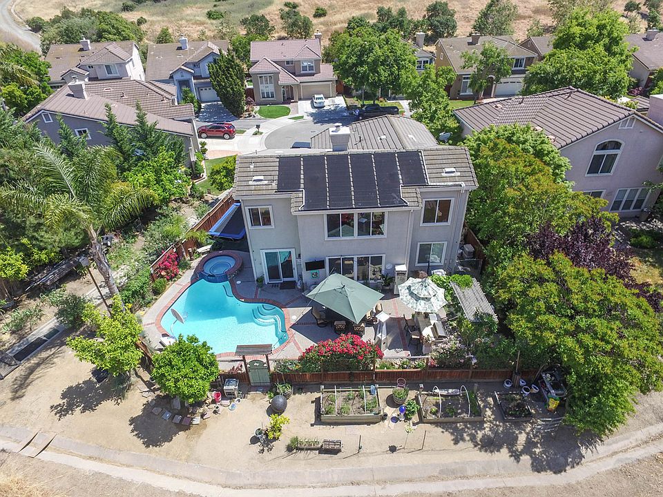 1st image of 845 Promenade Ct