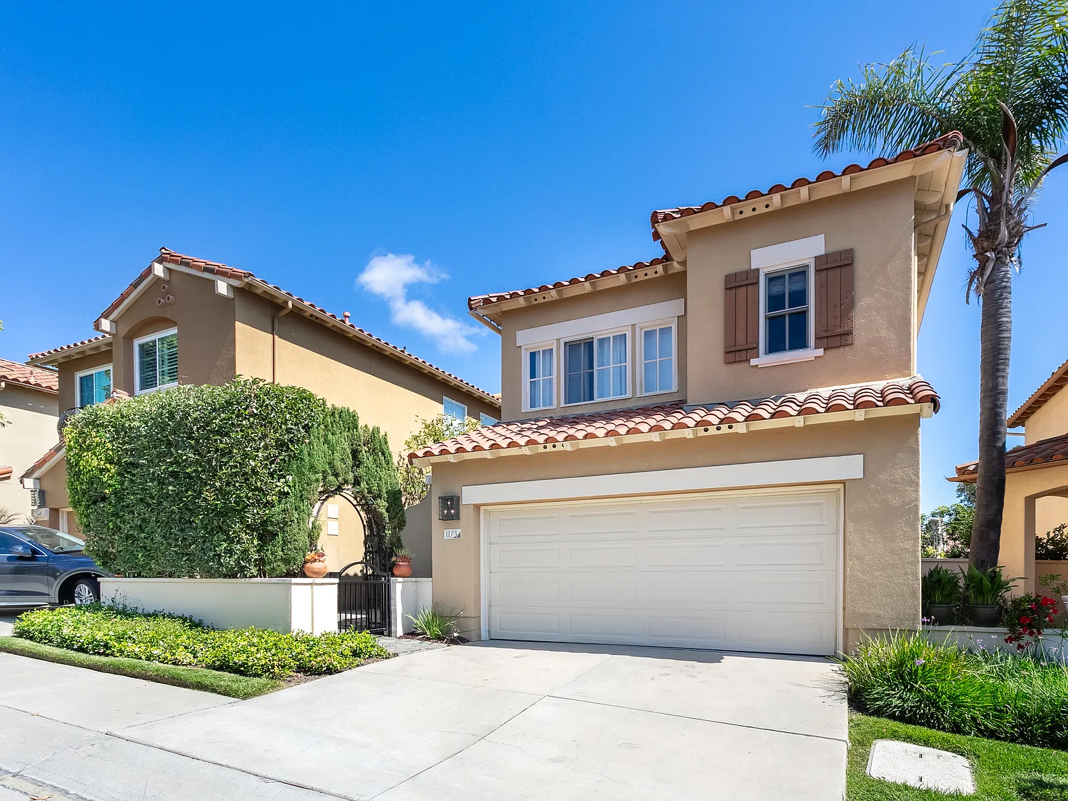 3 bed, 2.5 bath, 1771 sqft, $4,200 — Photo 1