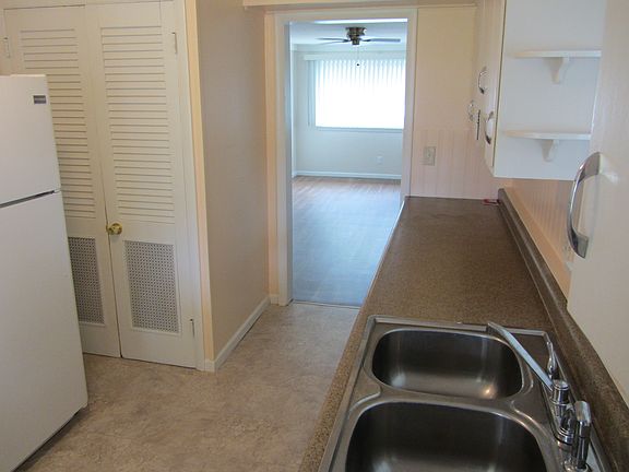 4th image of 310 Liberty Blvd