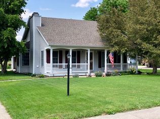 2606 W John St, Champaign, IL 61821