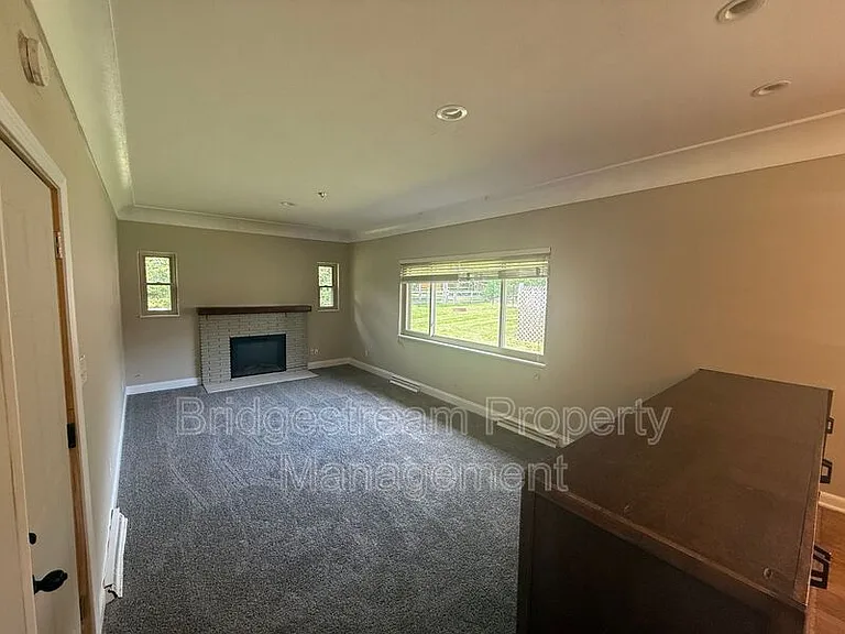 2708 Ater Dr — Photo 6