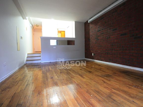 3rd image of 432 E 88th St APT 407