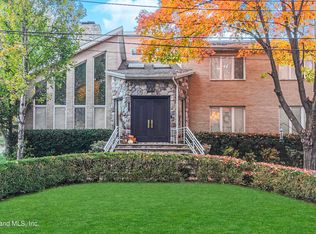485 Saint Andrews Rd, Staten Island, NY 10306