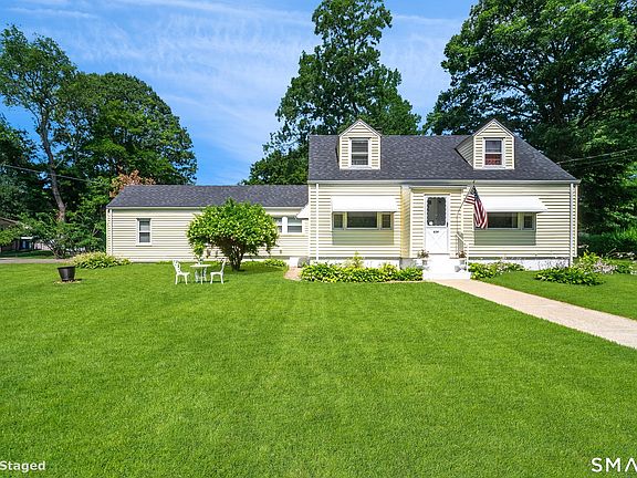 2nd image of 634 Bradley Street