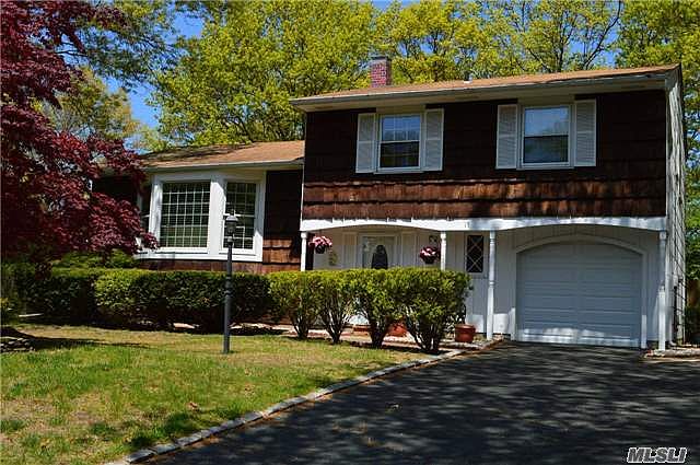 1st image of 15 Courtney Dr