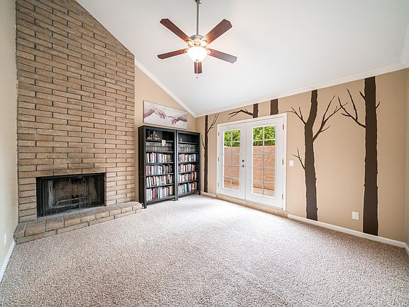 5th image of 1415 W Juanita Ave
