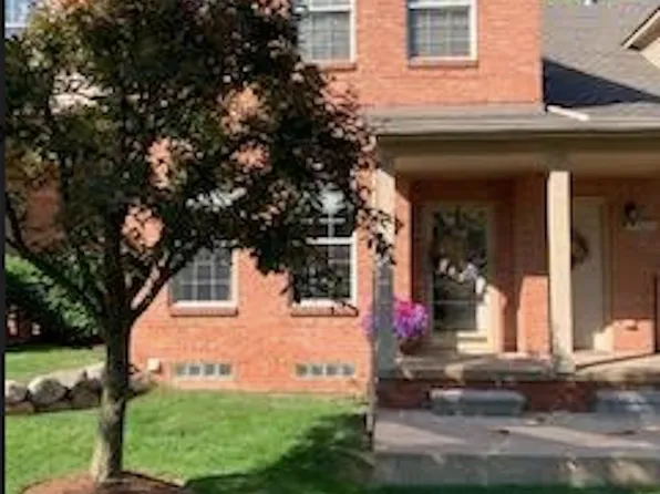 5093 Parsley Dr, Shelby Township, MI 48316