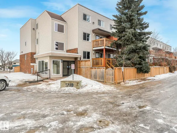 95 McKenney Ave #226, Saint Albert, AB T8N 2Y2