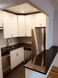 Rented by Metropolis Real Estate of Manhattan