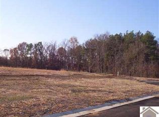 185 Ladera Ln #10, West Paducah, KY 42086