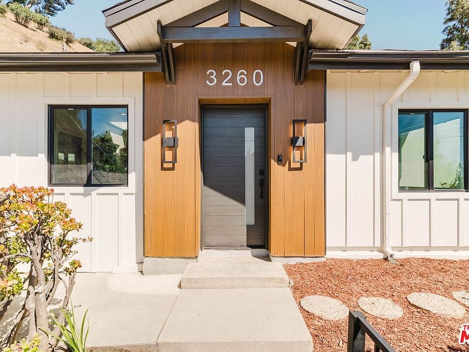 1st image of 3260 Sagamore Way