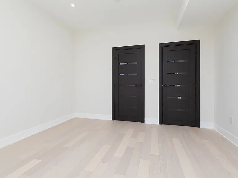 2541 Turner St — Photo 19