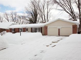 20 W 39th St, Holland, MI 49423
