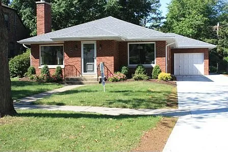 426 S Stratford Ave photo 1