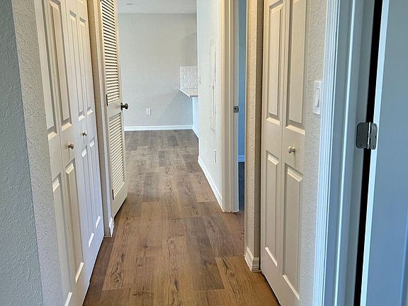 5th image of 1971 NW 43rd St #14614101