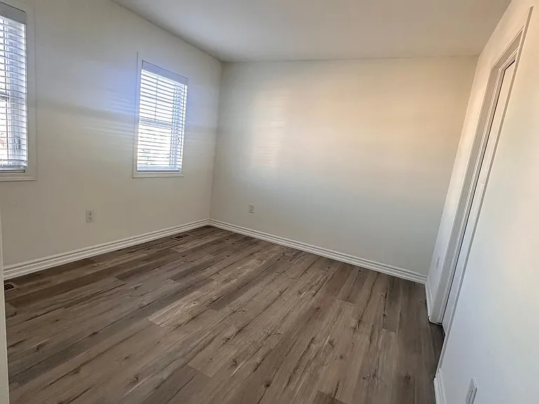 516 Equestrian Way — Photo 21