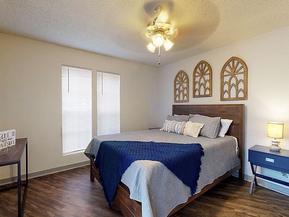4th image of 1720 John West Rd #507