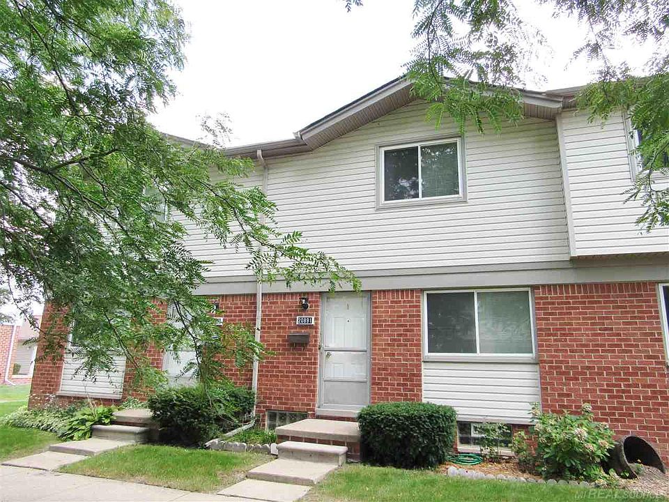 1st image of 20891 Washington Dr