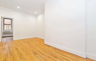 Rented by Mossanen Group