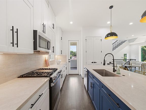 5th image of 5024 Winnetka St #D