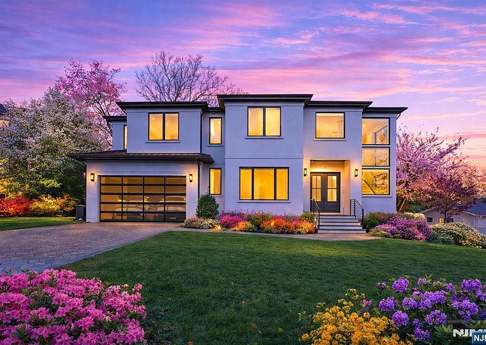 1st image of 3 Mountain View Ct
