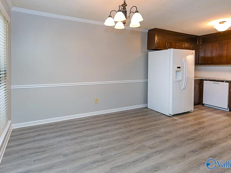 2225 Golf Rd SW #214 — Photo 8