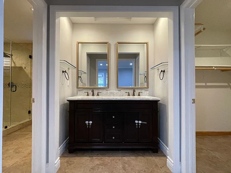 9752 Monogram Ave — Photo 8