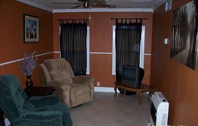 4th image of 303 Avenue C