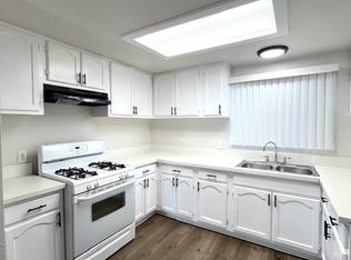 1024 Hoffman Ave APT C, Long Beach, CA 90813