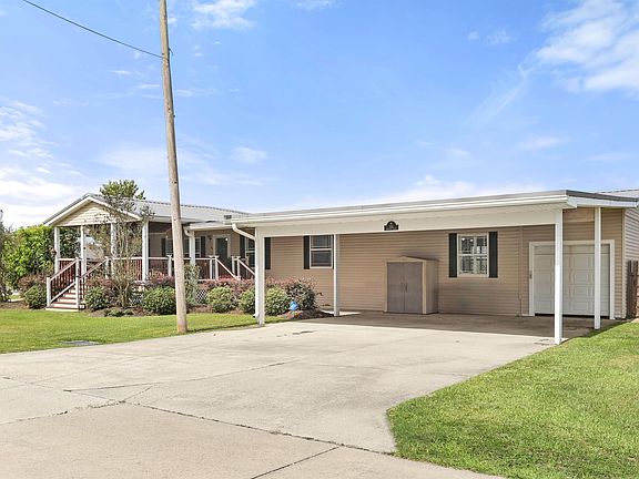 3rd image of 168 Primrose Dr